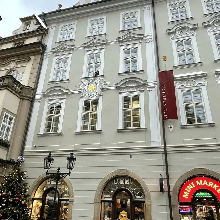 Nové špaletové okno ve starém ostění: jak se osazuje a zapravuje